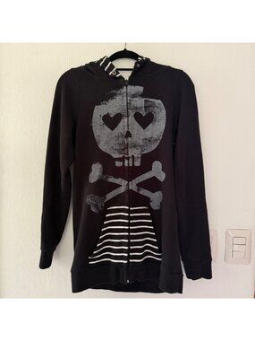レア！Abbey Dawn ロング丈　スカル　ボーダー　ジップアップパーカー Abbey Dawn | Tops | Abbey Dawn Hoodie With Horns Size Medium W